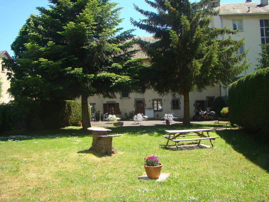 Aux Globe-Trotters Otel Murat  Dış mekan fotoğraf