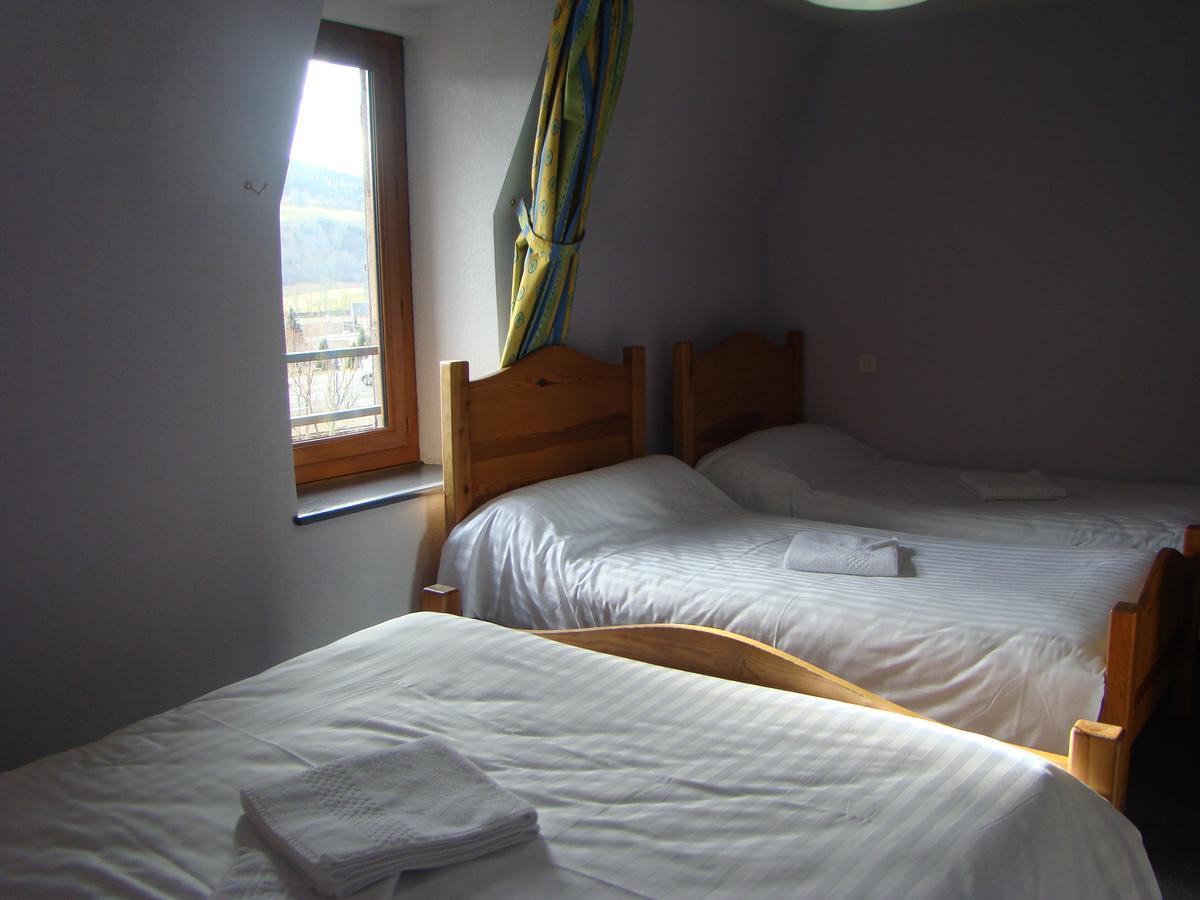 Aux Globe-Trotters Otel Murat  Dış mekan fotoğraf